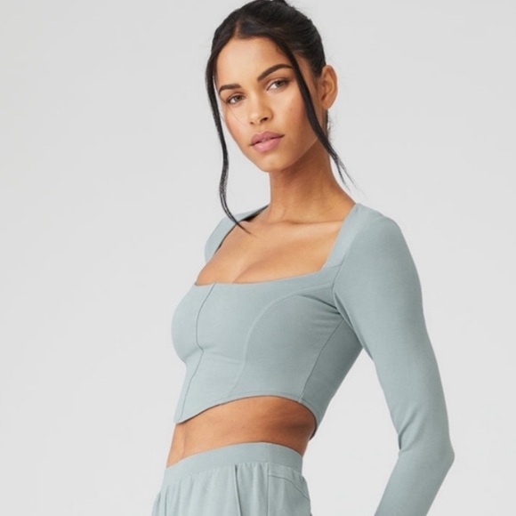 ALO Yoga Tops - Alo Yoga Soft Sculpt Long Sleeve Corset Detail Crop Top Cosmic Gray Shelf Bra XS
